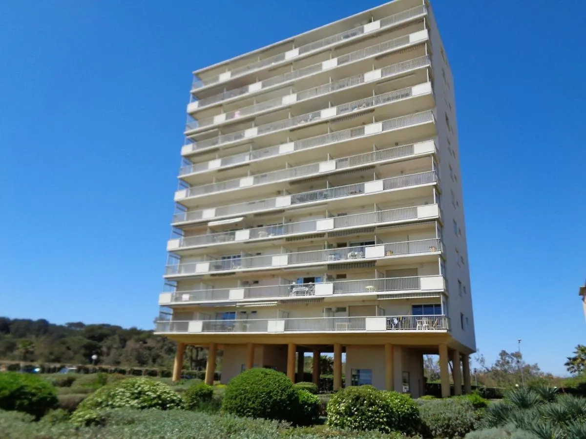 Studio Pieds Dans L'Eau - Vue Panoramique Sur Mer, Terrasse, Confort Complet - Fr-1-308-43 Le Lavandou Apartment